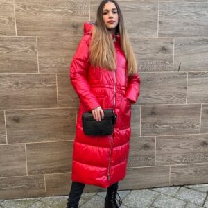 Piros fényes hosszú fazonú téli kabát
